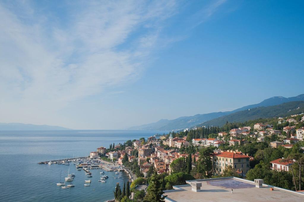 Blue View Apartment Opatija Eksteriør billede