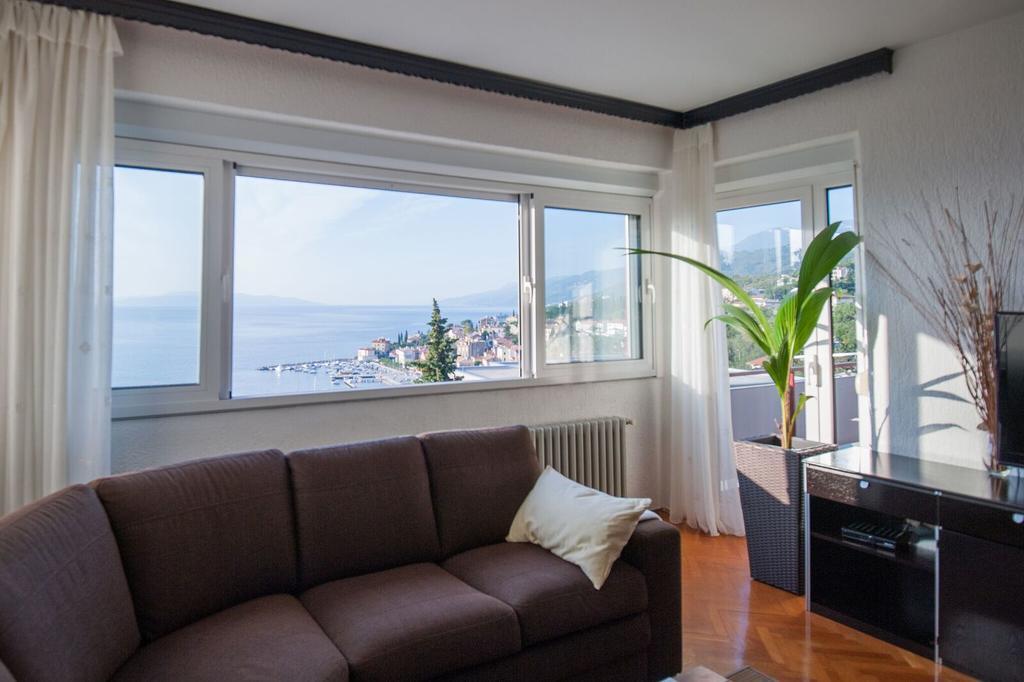 Blue View Apartment Opatija Eksteriør billede